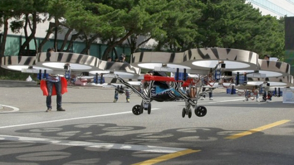 Концепт квадрокоптера Hyundai на фестивале IDEA Квадракоптер Hyundai концепт